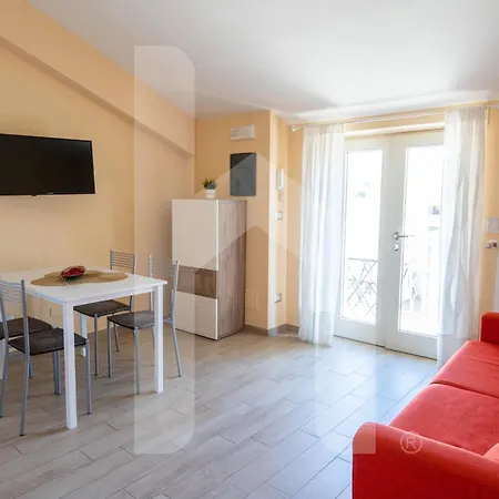 Homiday - Residenza D'Annunzio Apartment Pineto Exterior photo