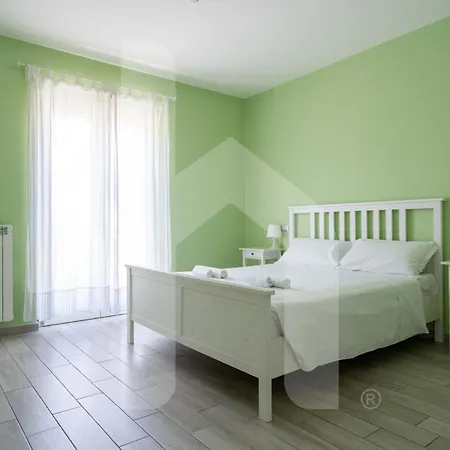 Homiday - Residenza D'Annunzio Apartment Pineto Exterior photo
