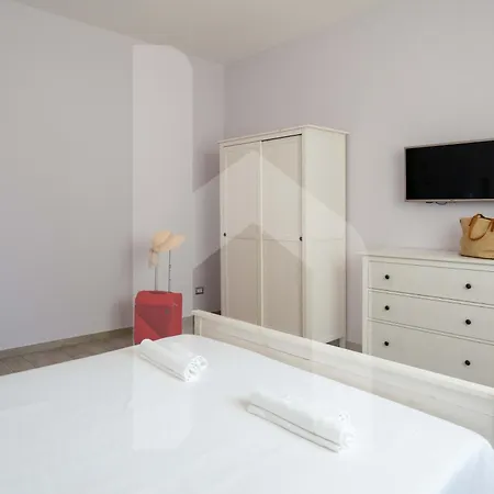 Homiday - Residenza D'Annunzio Apartment Pineto Exterior photo