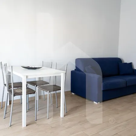 Homiday - Residenza D'Annunzio Apartment Pineto Exterior photo