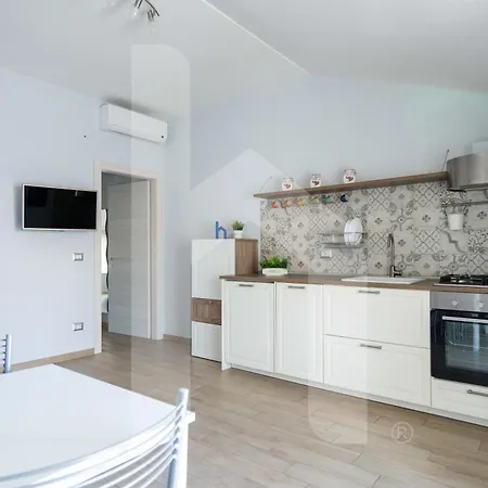 Homiday - Residenza D'Annunzio Apartment Pineto Exterior photo